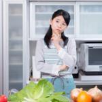 卵が爆発するって本当？　電子レンジでの加熱に注意が必要な食品5選