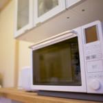 地域によって違うのはなぜ？　電子レンジの「周波数」が変わる理由