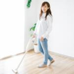 清潔な室内で快適に過ごそう！　ひとり暮らしで掃除機をかける頻度は？